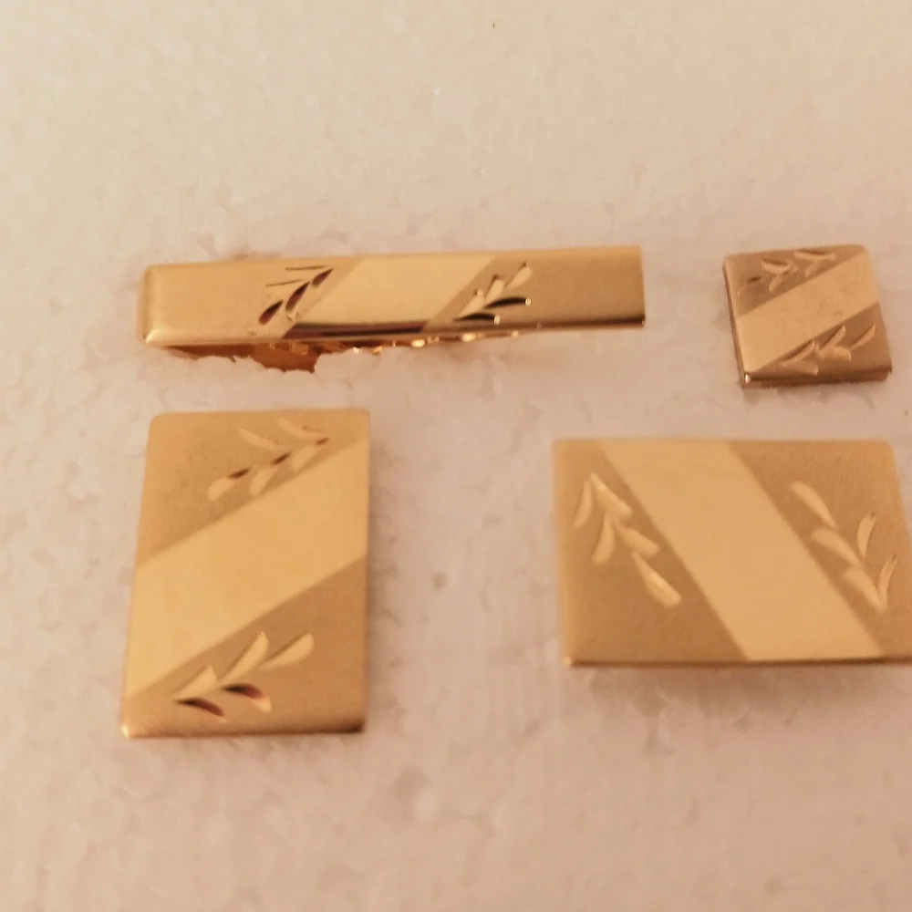 Cufflinks, Cuff Links, Tie Clip Bar, Tie Tack, Quality Mid-Century Gold Tone